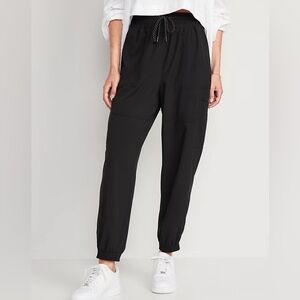 Women’s Black Old Navy Extra High Rise Stretchtech Joggers XL, NWT